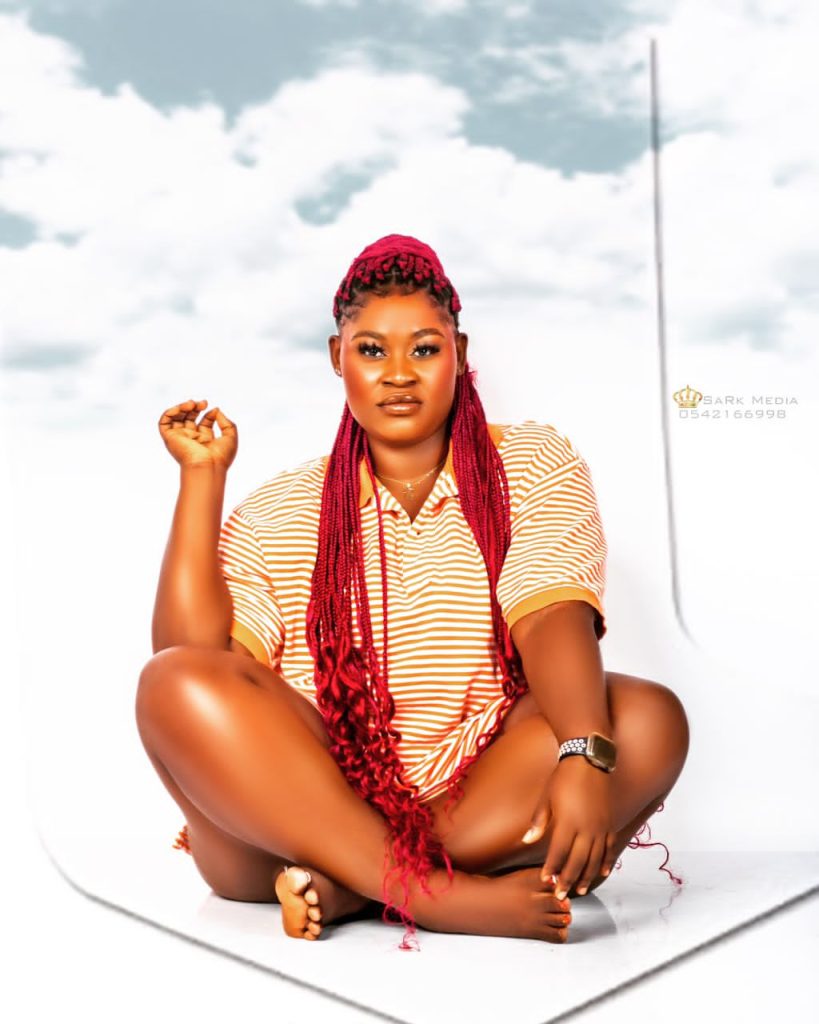 Pandy Di Asa Fame is an enthusiastic Ghanaian entertainer.  Her expertise cuts across from choreography, through acting, entrepreneurship and TV presentation. 